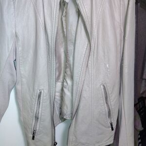 Kenneth Cole Reaction Light Gray Leather Zip Jacket
